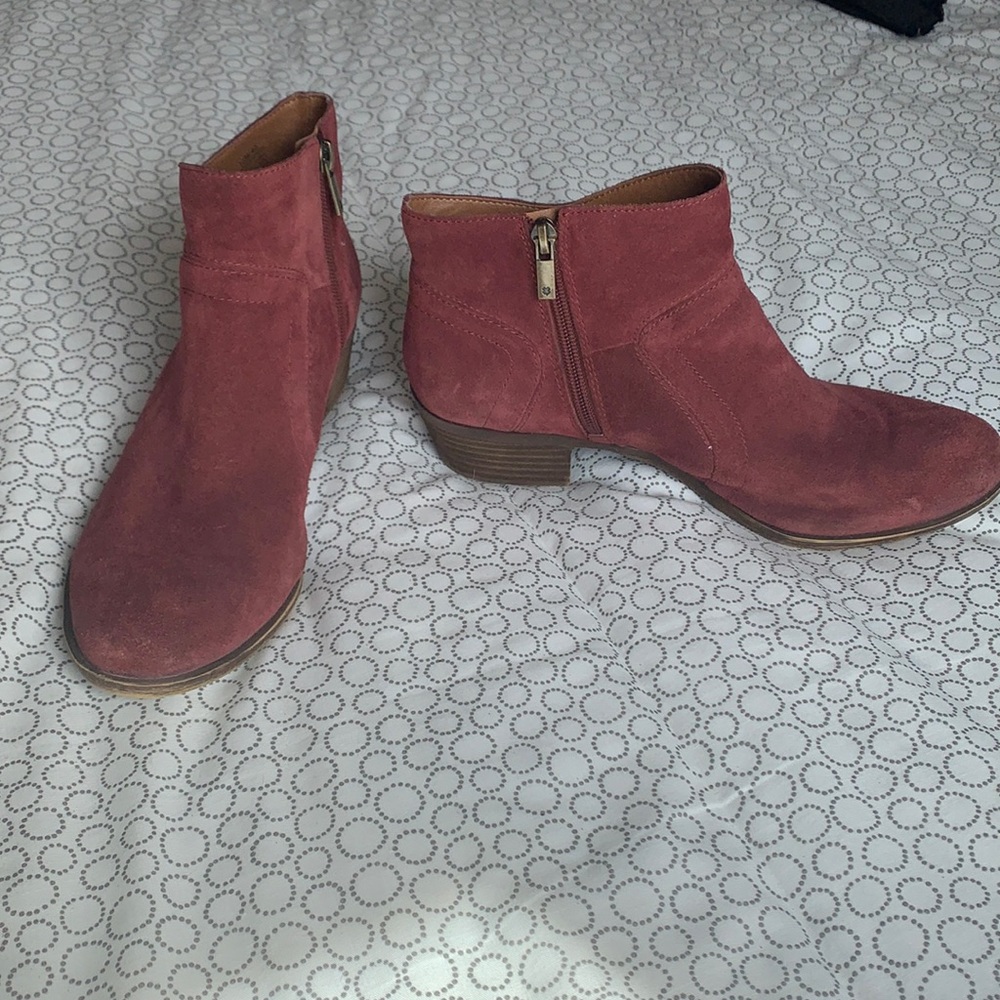 Lucky Brand Burgundy Ankle Booties